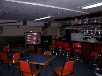 North Adventure Hotel Cochrane
